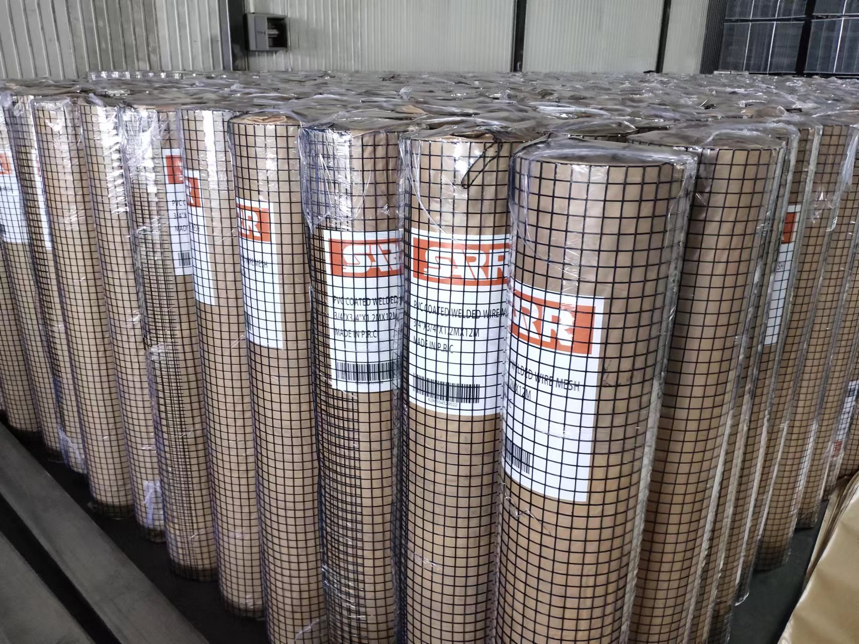 green colored welded wire mesh rolls