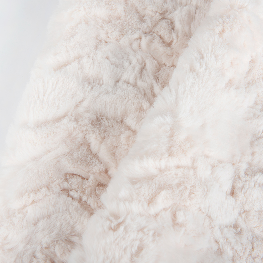 100% Polyester Rabbit Faux Fur Fabric for Winter Coat Soft Brush Pattern Tricot Knitted