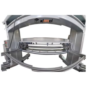 Robust PU Foam Cutting Machine For Horizontal Slicing On Rail With Auto Pressure