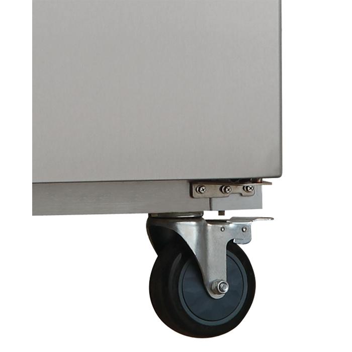 Deep 1600L Commercial Upright Freezer