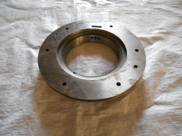 16Y-15-00038 Bearing housing bulldozer parts most complete