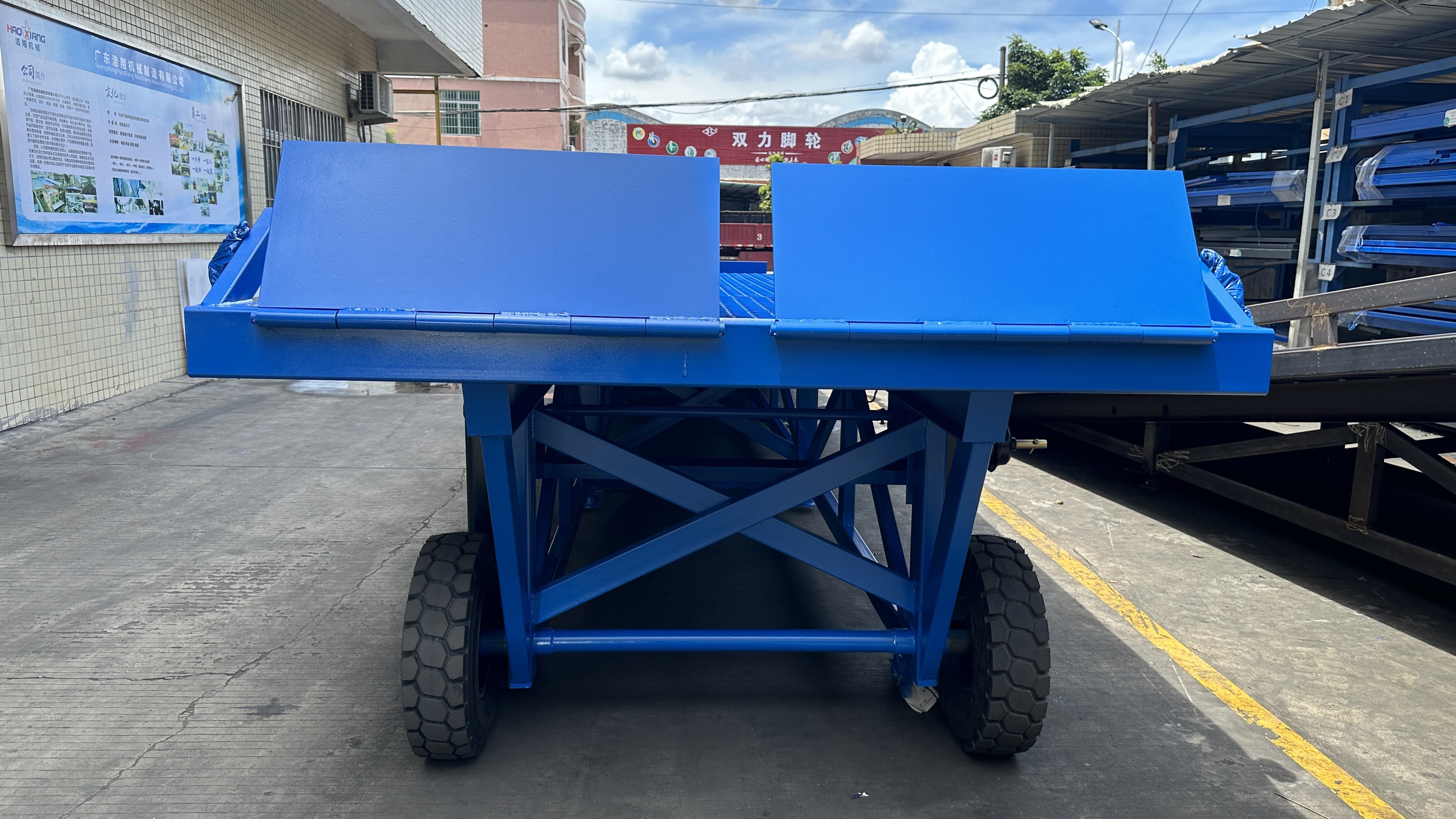 Manual Mobile Dock Ramp 10T-20T Portable Loading Dock Ramps