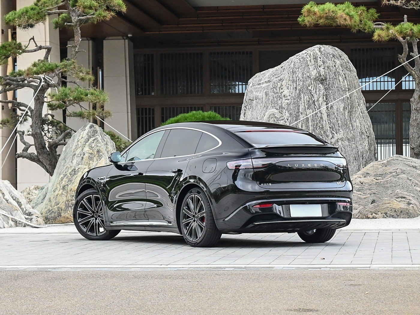 Chery Zhijie R7 100kWh Ultra Edition Chinese Pure Electric Medium SIZED SUV New Energy Vehicle