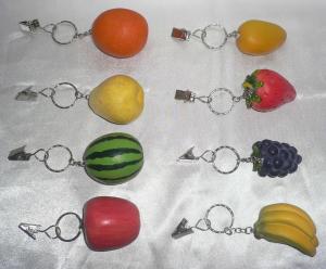  Polyresin keychain, polyresin fruits  Manufactures