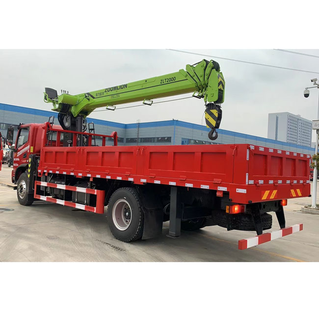 Hot 4X2 8Tons Crane Truck Mounted Towing Crane Mounted Truck With 20M Lifting High