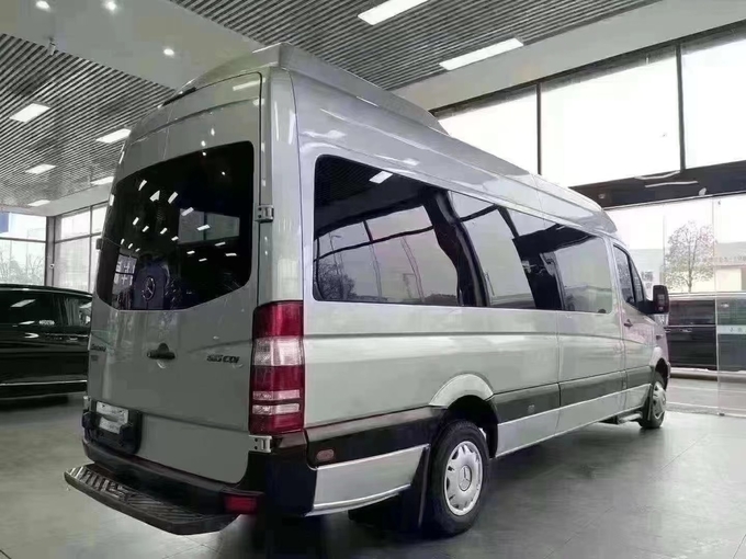 Second Hand 17 Seater Minibus Original Diesel Engine Used Benz FA6710 Multi-Purpose Vehicle
