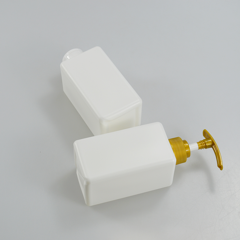 450ml HDPE Square Bottle for Shampoo and Lotion Square Plastic Shampoo Pump Bottle