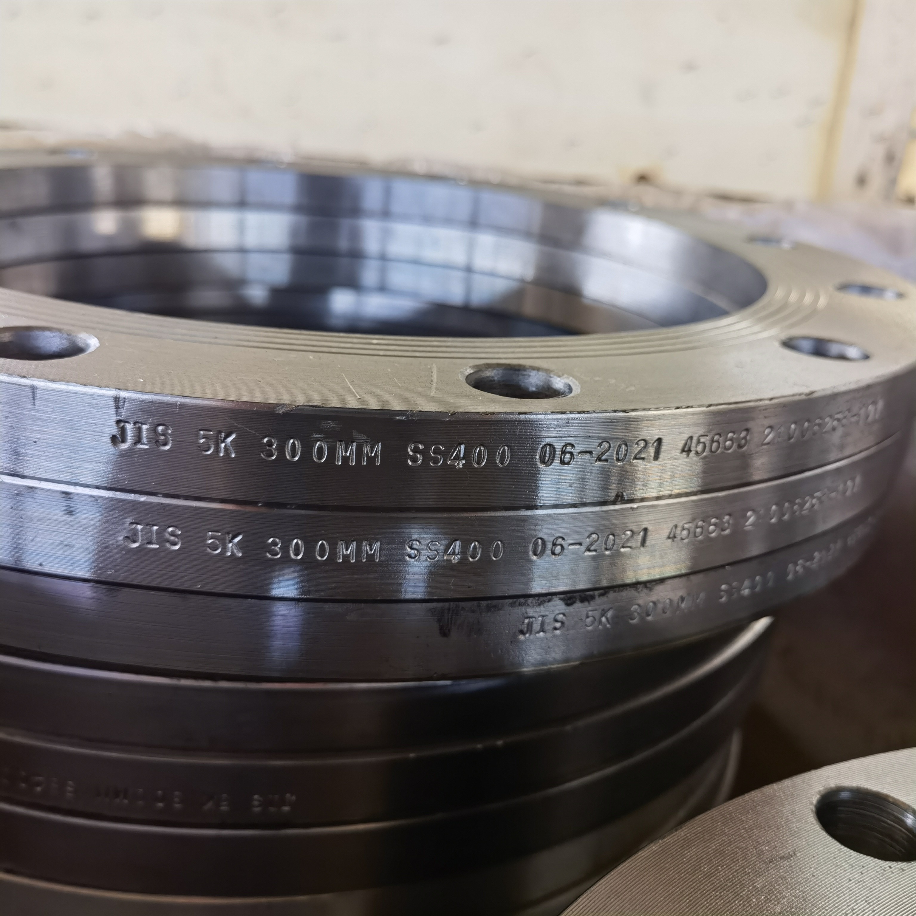 JIS B2220 1K 2K SS400 PLATE FLANGE DN10 To DN1500 YELLOW PAINT BLIND FLANGE