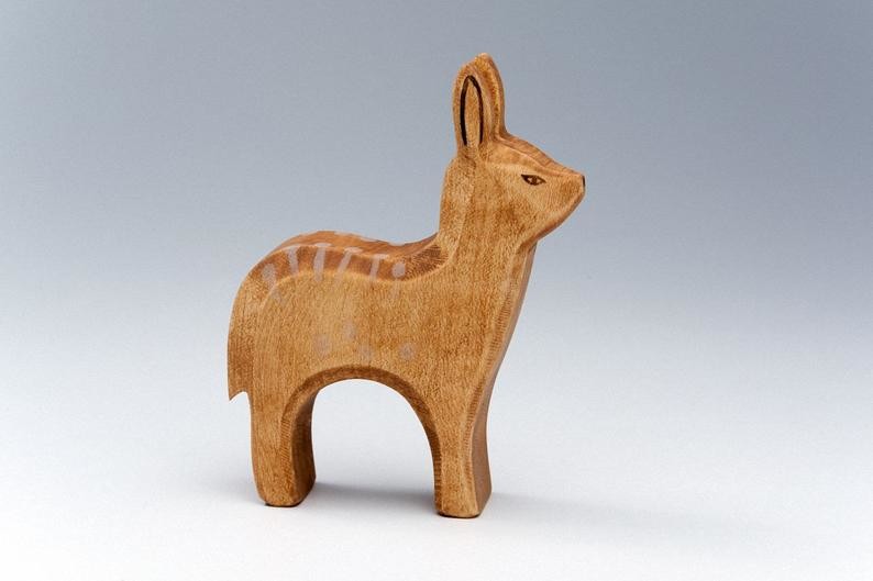 ISO9001 Handmade Wooden Animals Fawn Toy With Private Logo