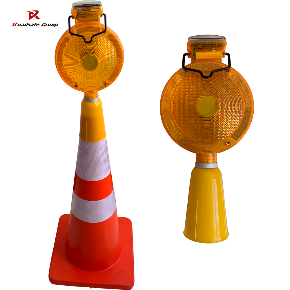 Solar LED Traffic Warning Light with Flashing White LED and Cone Shape for