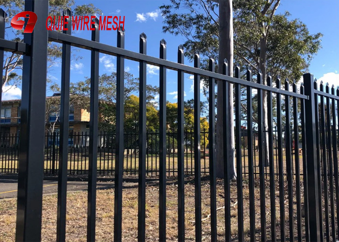 spear top fence