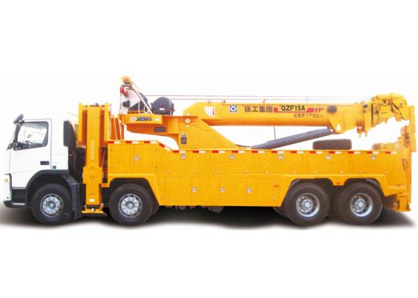 Durable XCMG 44 Ton Wrecker Tow Truck 50000kg 250KN For Traffic Rescue