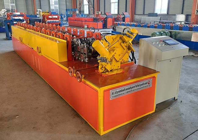 Metal Frame Light Steel Keel Roll Forming Machine Stud And Track / Furring C Shape Type