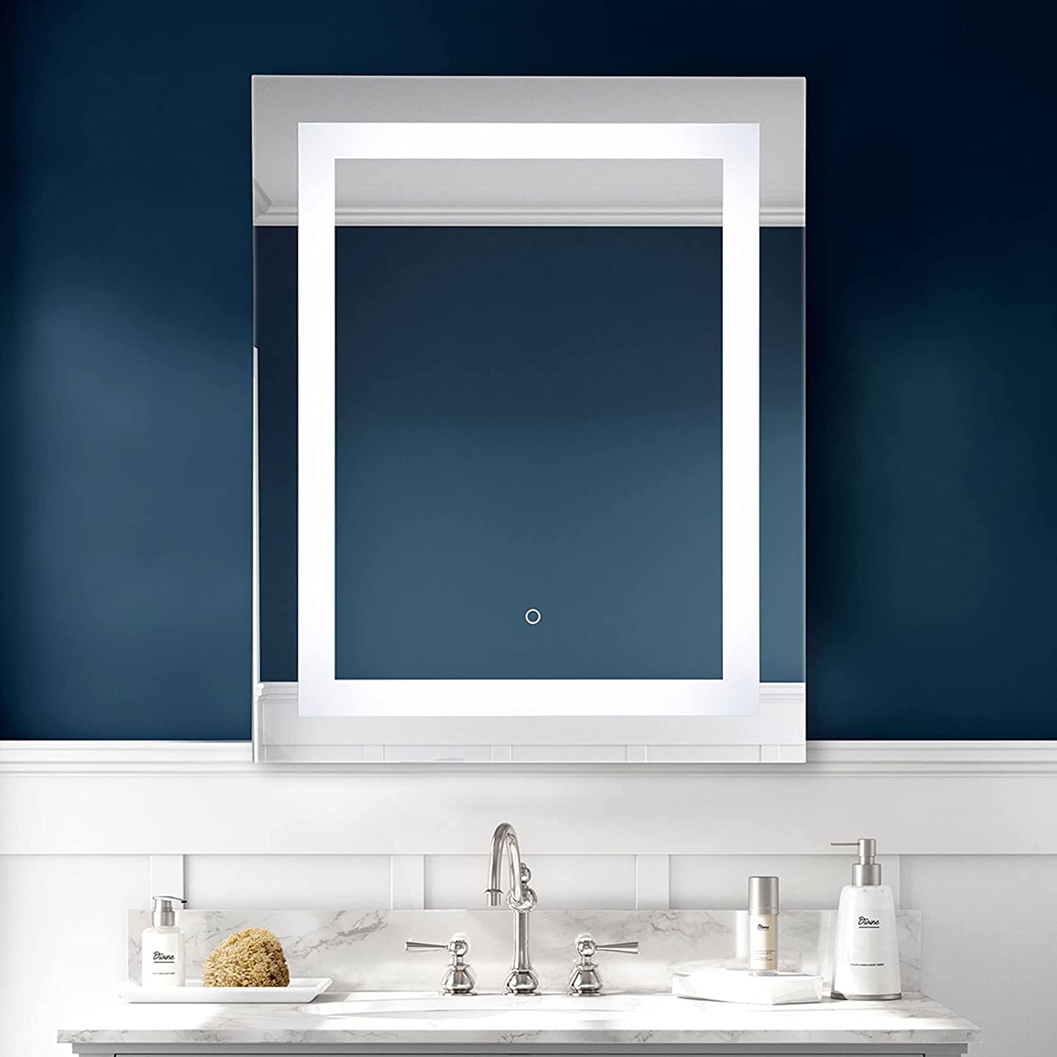 5mm LED Round Bathroom Mirror Silver LED Illuminated Bathroom Mirror 3000K - 6000K