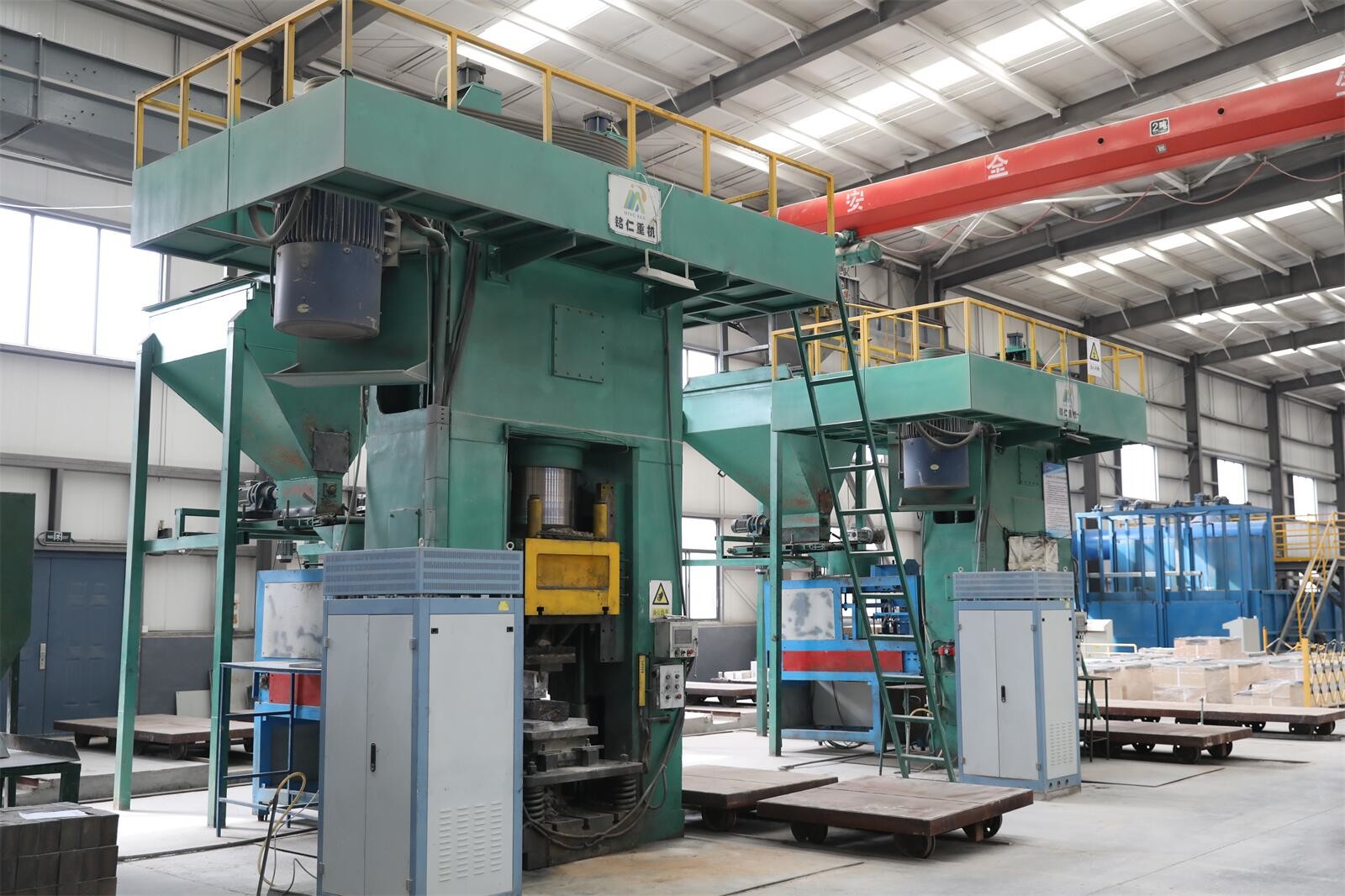Corrosion Resistance Low Cement Castable Refractory High Alumina Castable Refractory For Cement Kiln