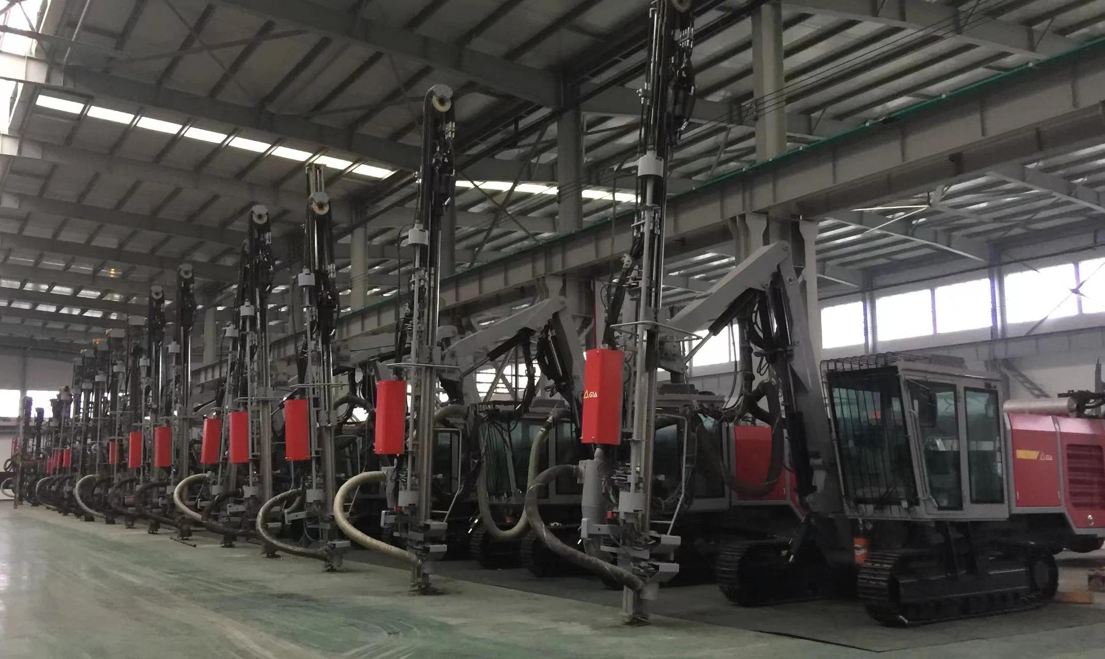 58kw DTH Drilling Rig Machine For Geotechnical Tunnel Surface Mining