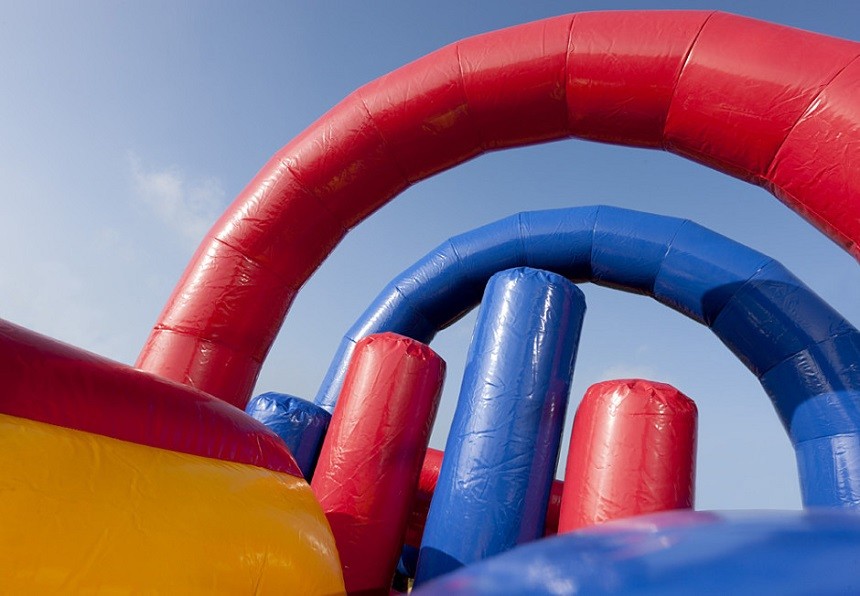 0.55mm PVC Tarpaulin Inflatable Obstacle Course With Air Blower