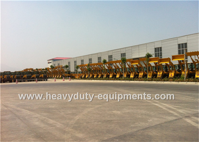 T933L Small Payloader With Snow Blade Standard Arm Standard Bucket And 4 in 1 Bucket