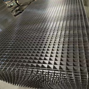 Factory Direct Wire Mesh Mesh Wide Galvanized Steel Welded Wire Mesh Rolls