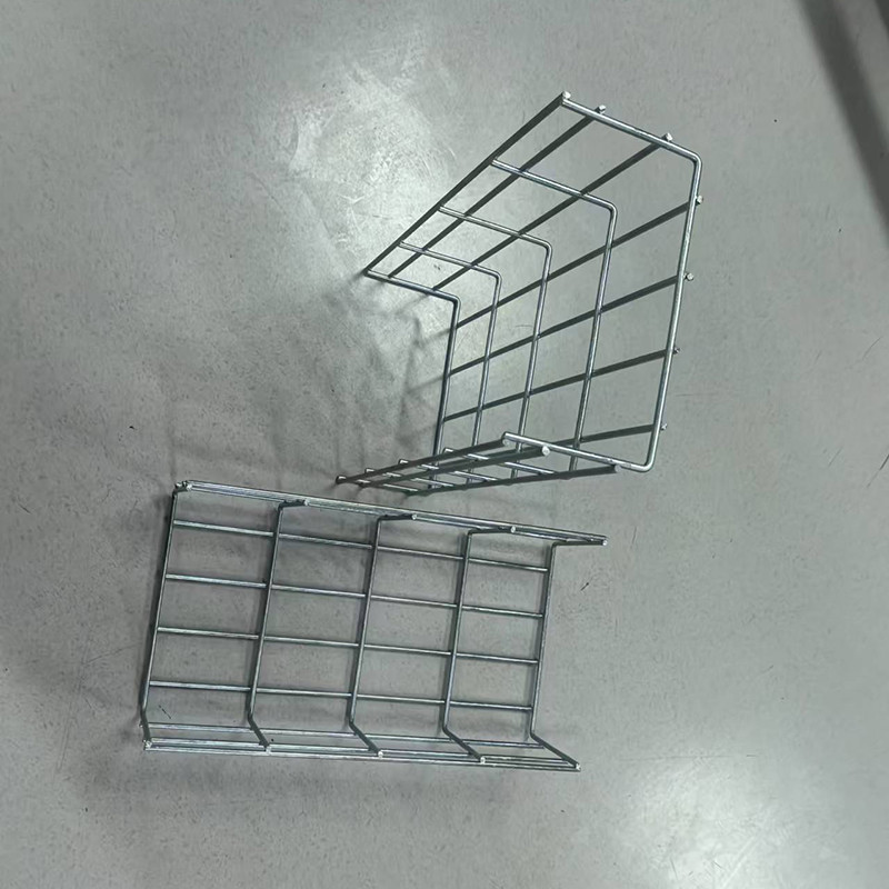 50 Lbs/Ft Load Network Cable Tray 4 Inches Width Compatible With Most Standard Network Cables