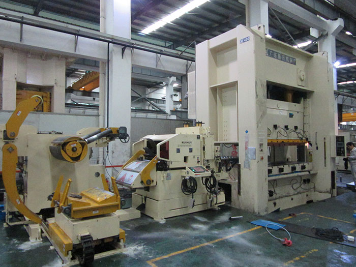 leveling machine