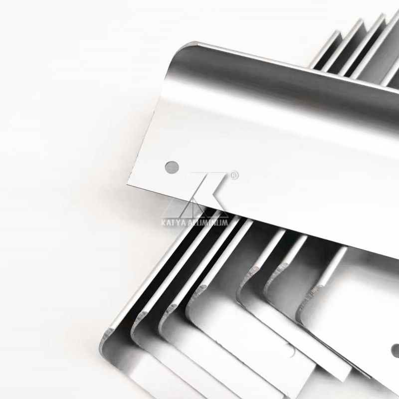 Window Venetian Blind Slats Roller Shutter Profile Extrusion Aluminium 6060 T5 With Cnc Holes