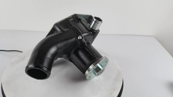 1-13610877-6 6BG1 Excavator Water Pump Spare Parts For Construction Machinery