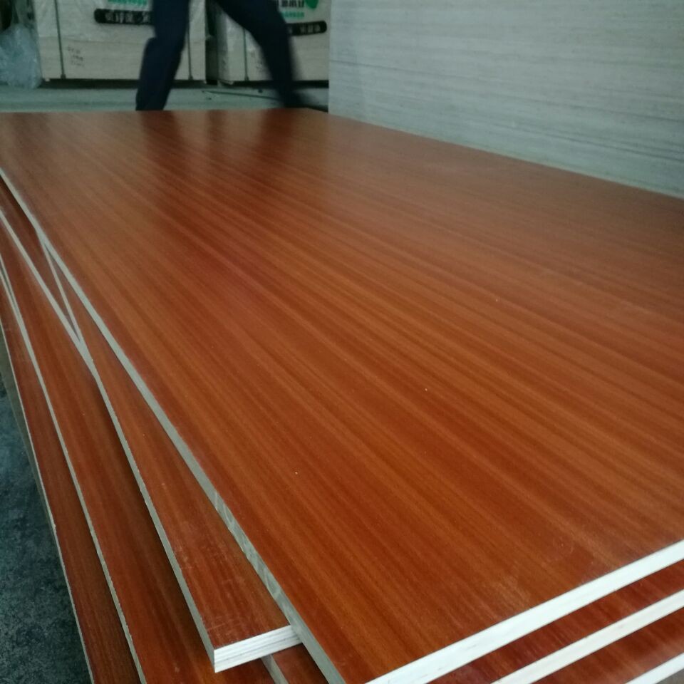 1220*2440mm Sapele Faced Plywood