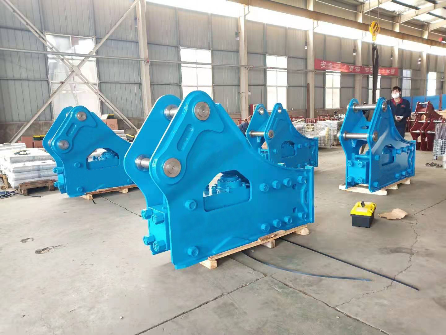 Q345B Crawler Excavator Hydraulic Rock Hammer