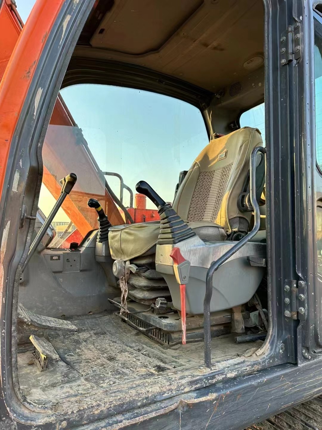 8 Ton Used Doosan DX80 Excavator Hydraulic Crawler Digger