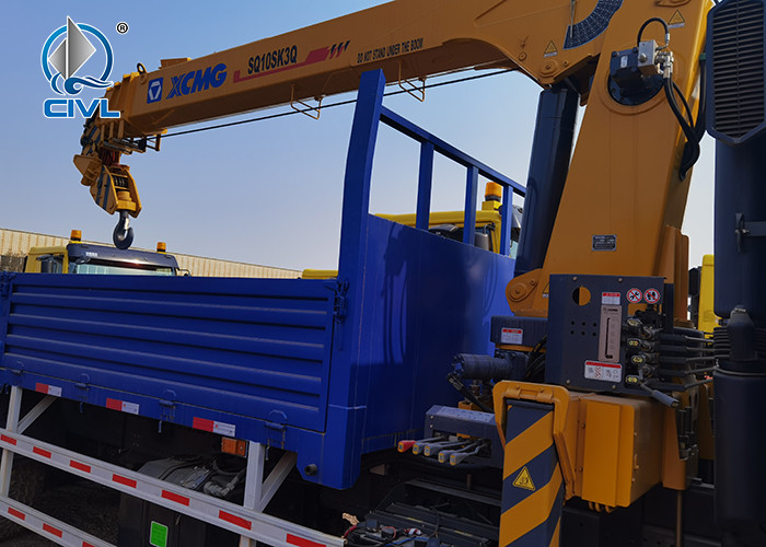HOWO 6X4 Sidewall Cargo Truck Mounted Crane Blue Colour With 10 Tons Straight Boom
