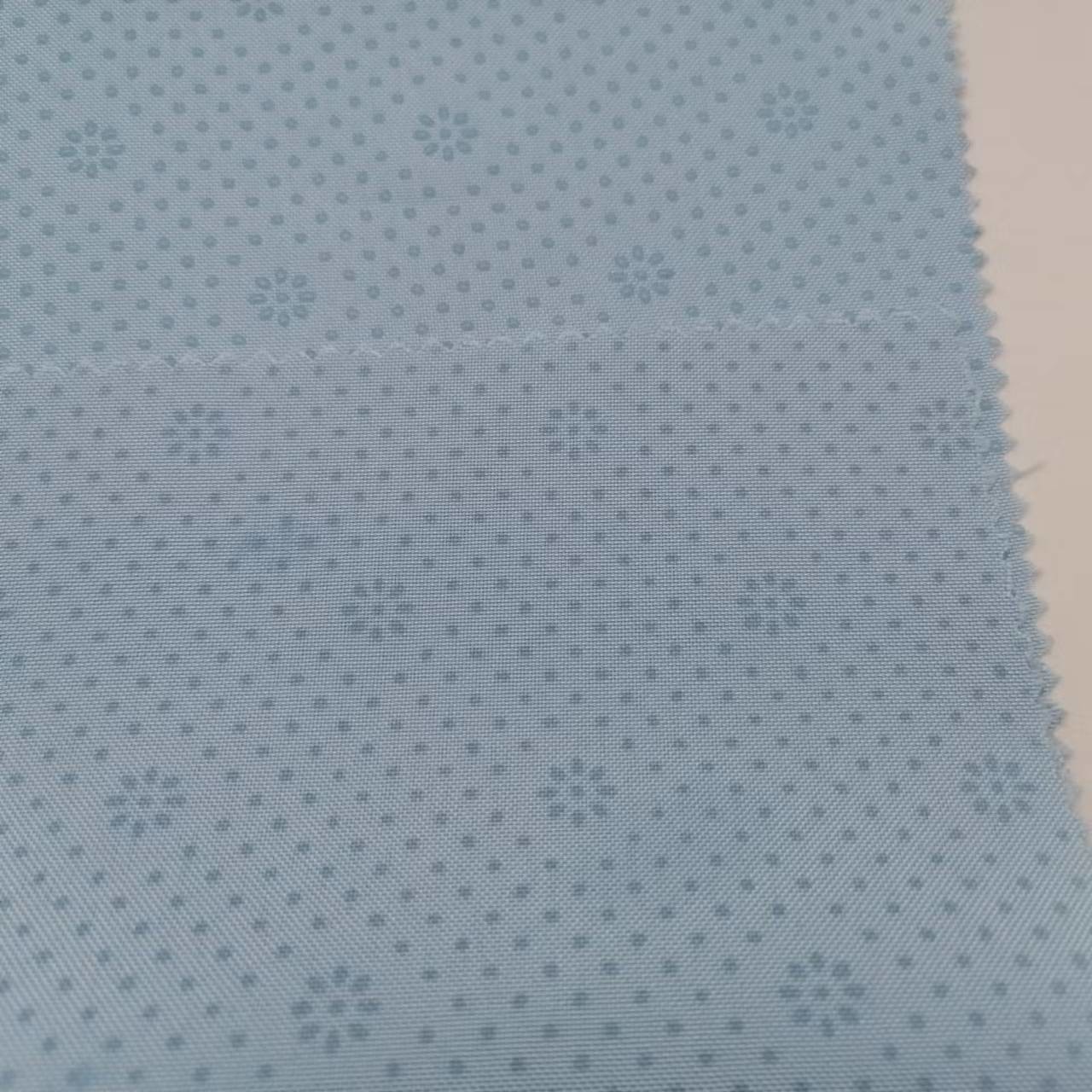 Anti Slip Pvc Dots 100% Polyester Oxford Fabric Waterproof 300DX300D