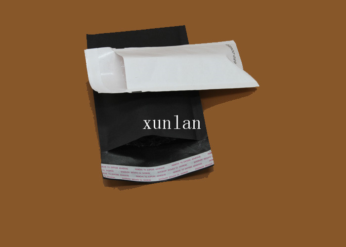 Courier Black and White Kraft Paper Bubble Envelopes With customied Pringting