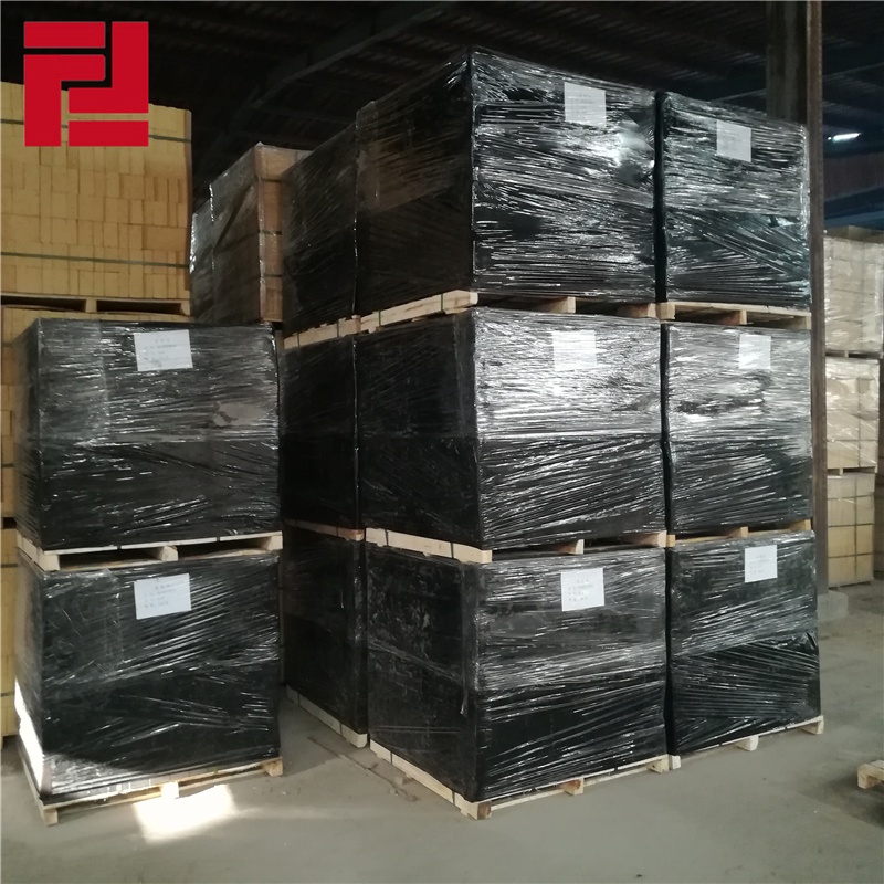 Hongtai Aluminum Carbon Blocks for Metallurgy Industry ISO9001 Certified and Exporter