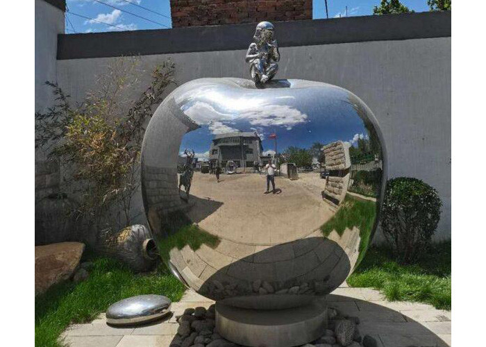 Garden Yard Modern Art Mirror Polished Love Heart Sculpture