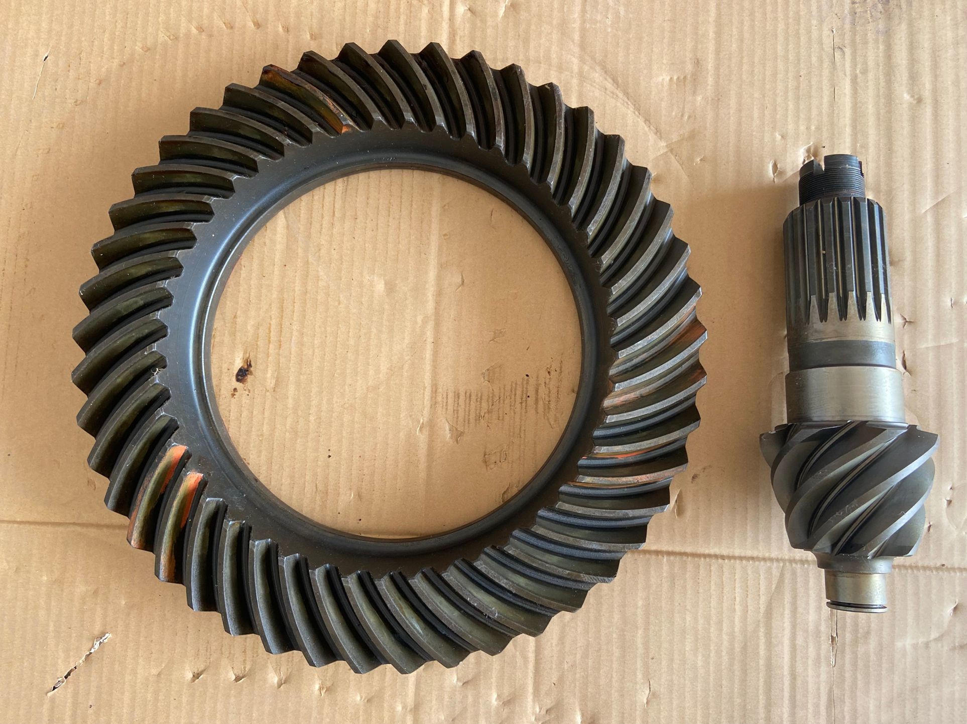 1412104740 Forward Final Gear For Heavy Truck Speed Ratio 45/7 Outer Diameter Size 17.5 Inch Flange Gear 37 Teeth