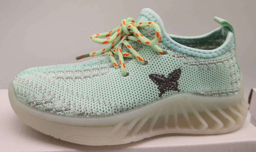 New Style Shoes Fashion Shoes Flyknit Shoes Sneaker Shoes Sport Shoes Walking Jogging Running Shoes Casual Shoes Children Shoes Footwear