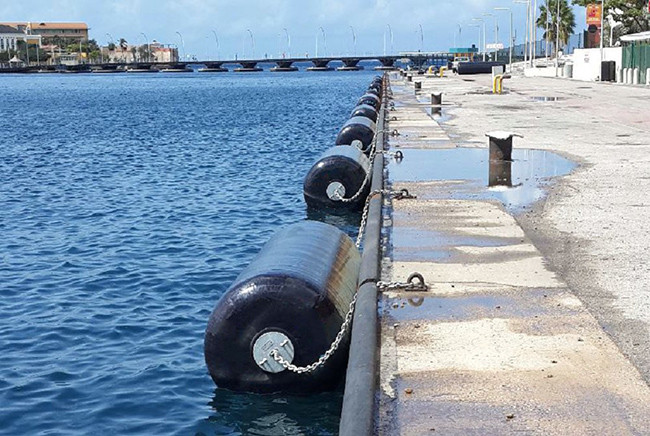 3.3*6.5m Floating Foam Fender Offshore / Mooring / Port / Harbor / Ferry For Naval Marinas