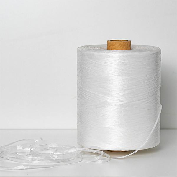 Non Twisted PP Fibrillated Yarn 2750 DTex In Cylindrical Spool For Cable And