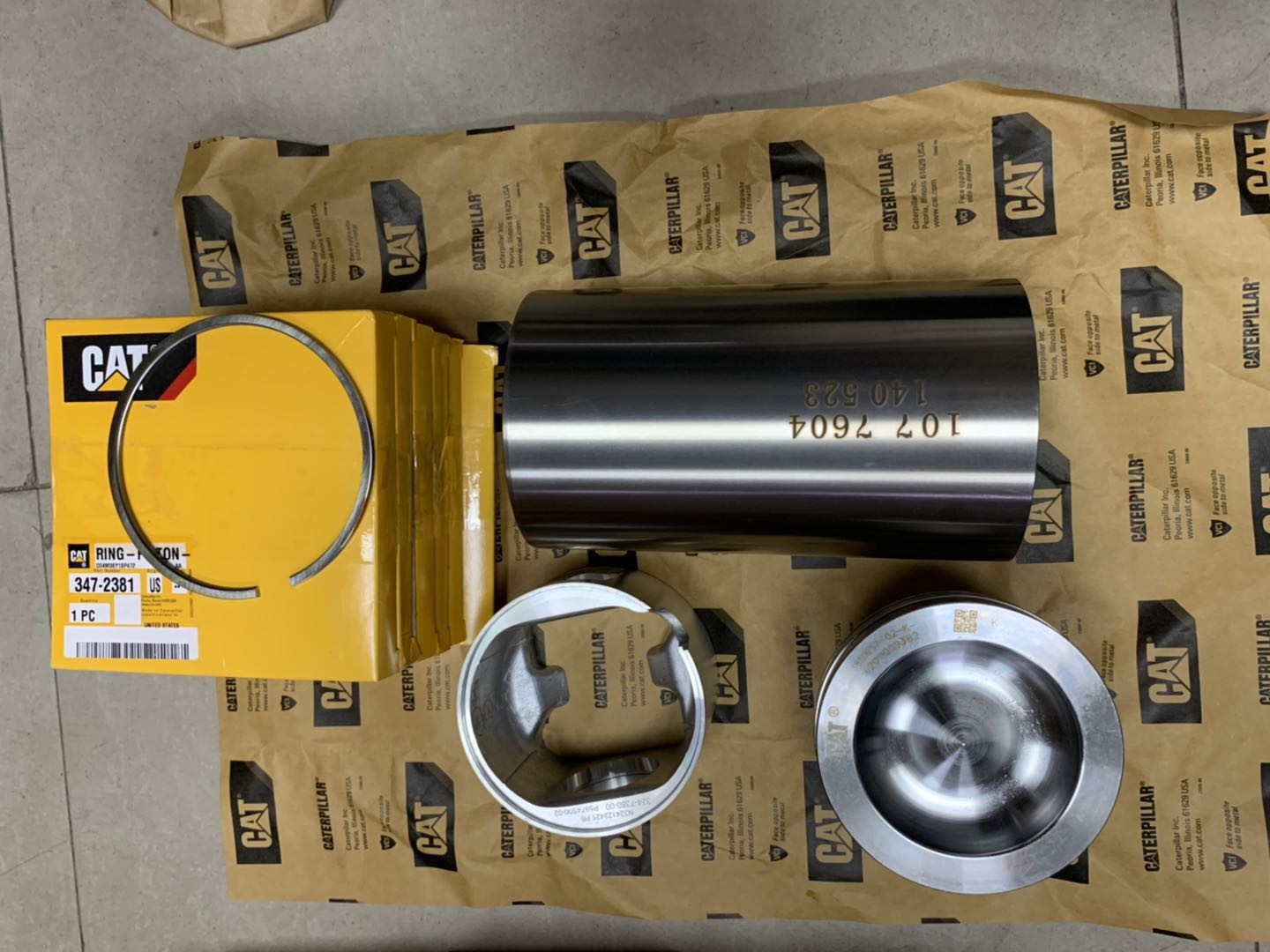6040 M313D MH3295 BP22 Diesel Engine Parts 241-4949 liner piston set