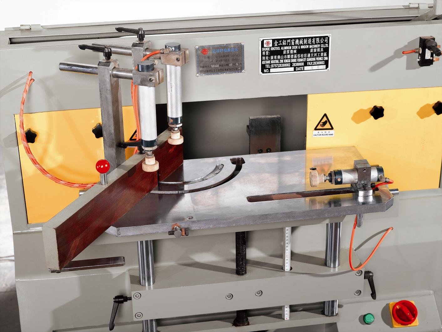 Free Shipping KM-313CA End-milling machine for cutrain wall