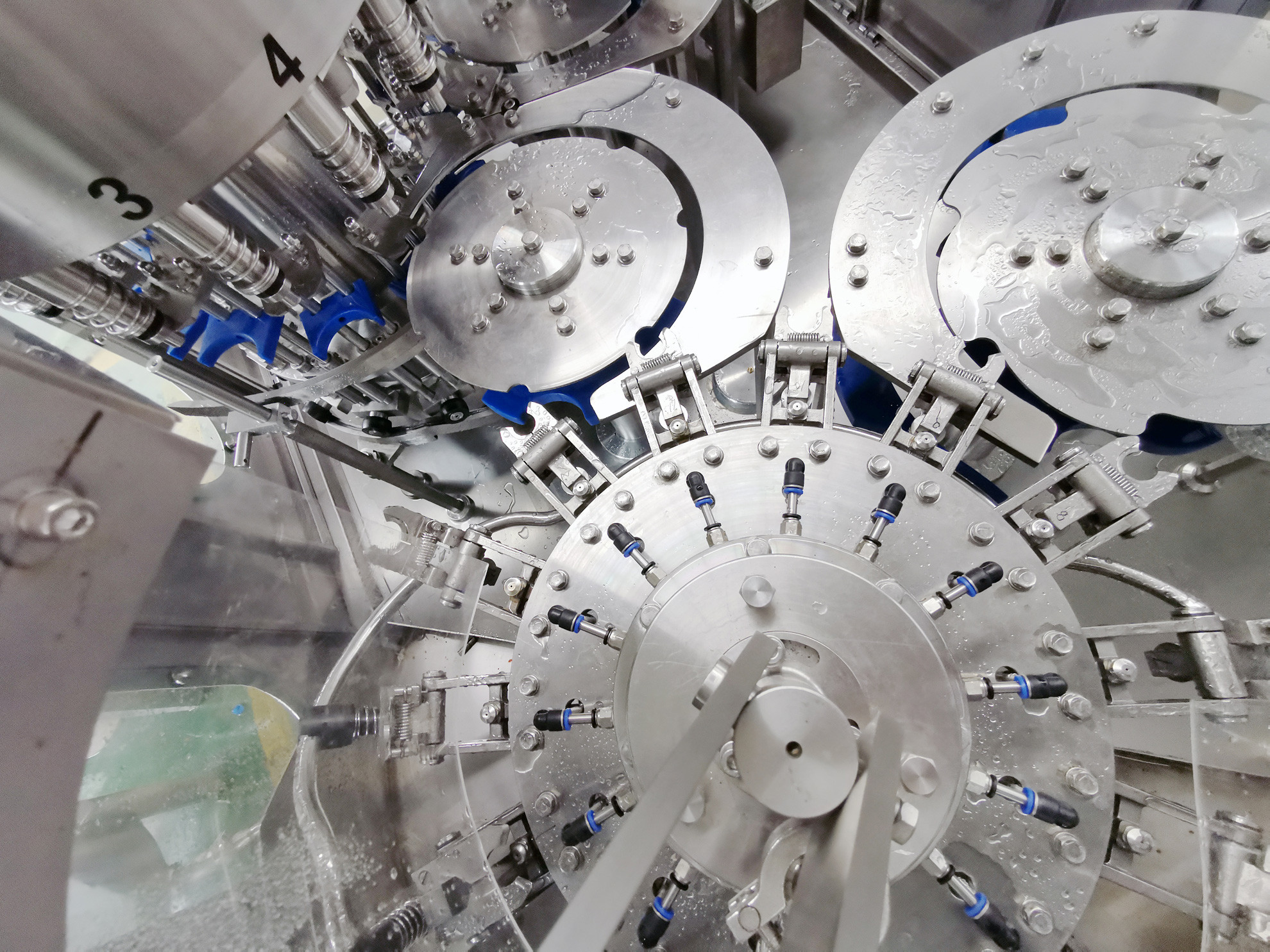 CE Stainless Steel Plastic Liquid Filling Machine , Bottle Filling Line Equipment