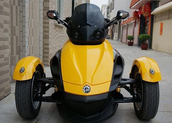 1000cc Can Am 3 Wheel Motorcycle , V - Twin 2 Front Wheel Motorcycle Liquid