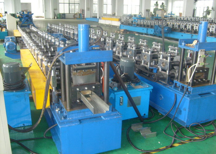 Full Auto Steel Profile Frame Roll Forming Machine Hydraulic Punching