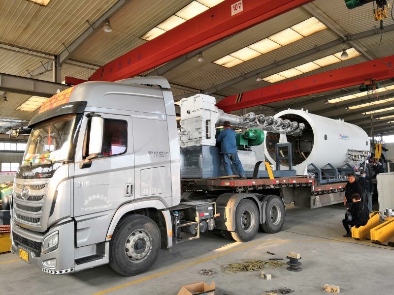 Polyurethane Foam Pre Insulated Steel Pipe Plastic Casing Case Shell Pipe Production Line
