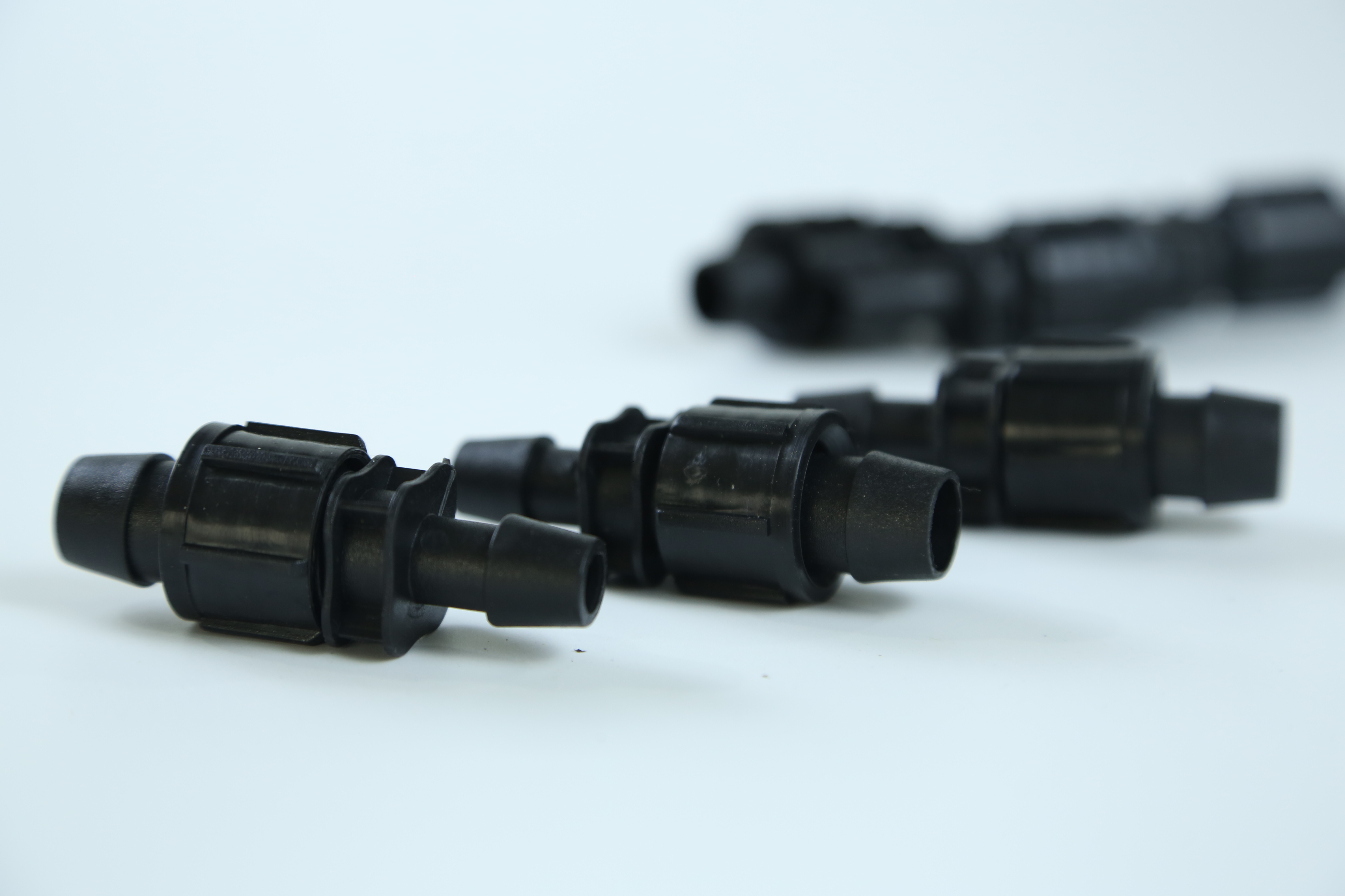 Watering Drip Shut Off Valve Black Garden Irrigation Valve For Orchards