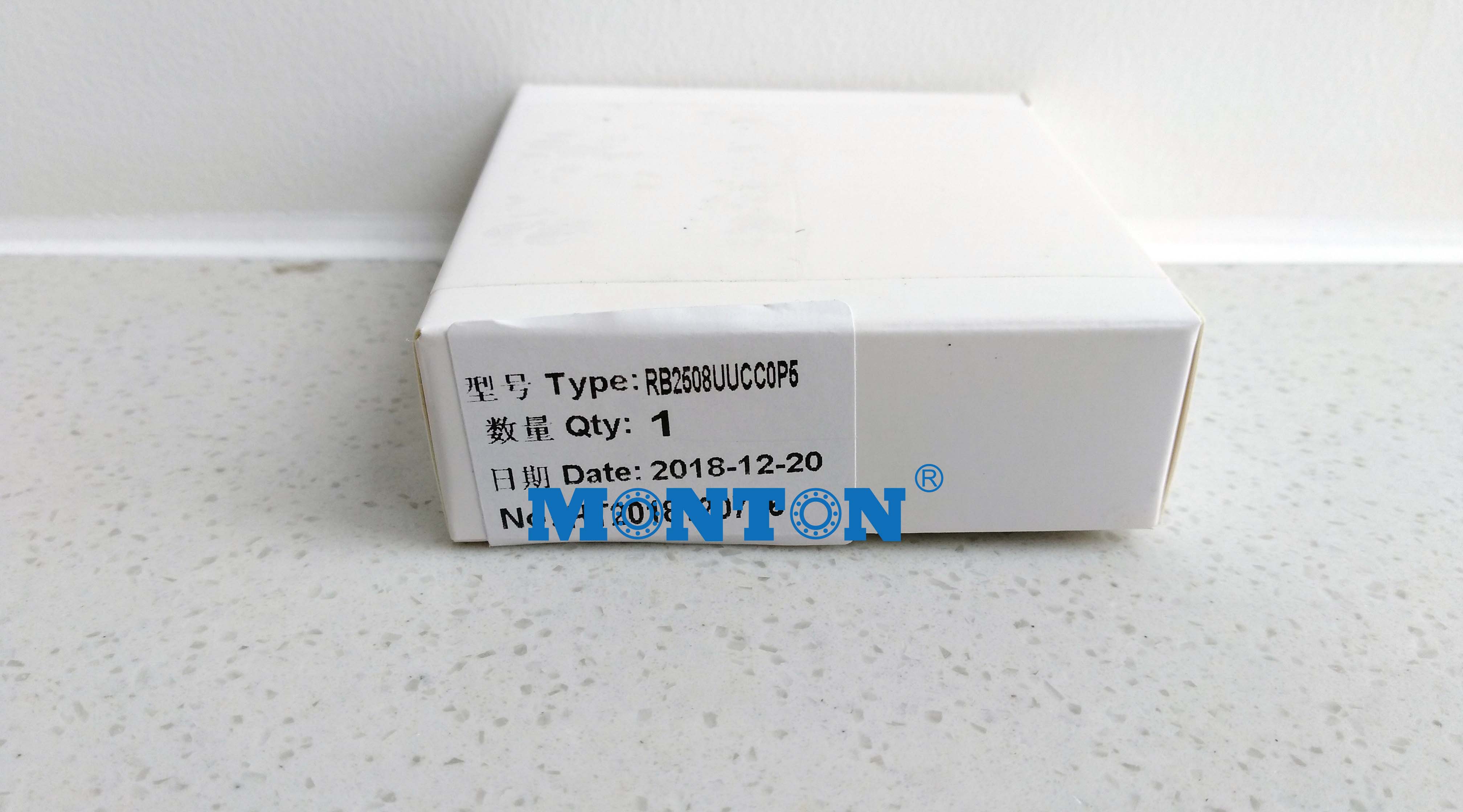 RB2508UUCC0P5 crossed roller bearings