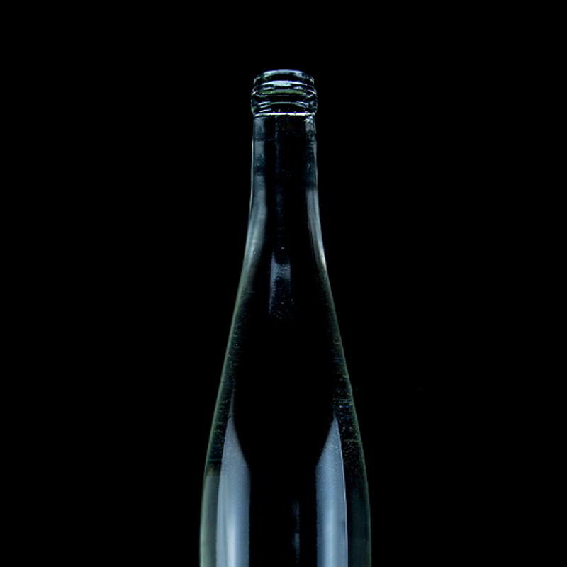 Screen Printing Distinctive Tall Thin Bottle Long Glass Vodka Bottle 500ml 750ml