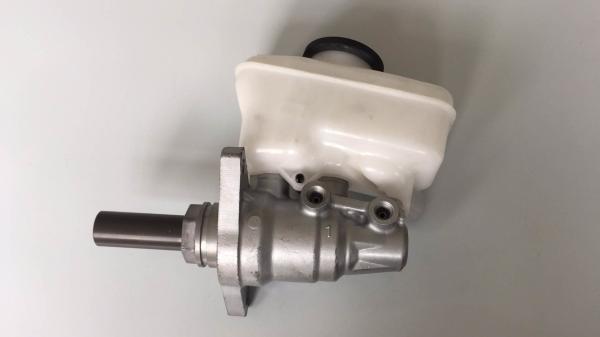 47028-30030 Lexus 47028-30030 Cylinder Sub-Assy, Brake Master W/Plate CYLINDER