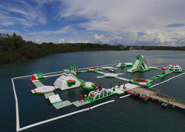 0.9mm PVC Tarpaulin Lake Inflatable Water Park For Birthday Parties 3 Years